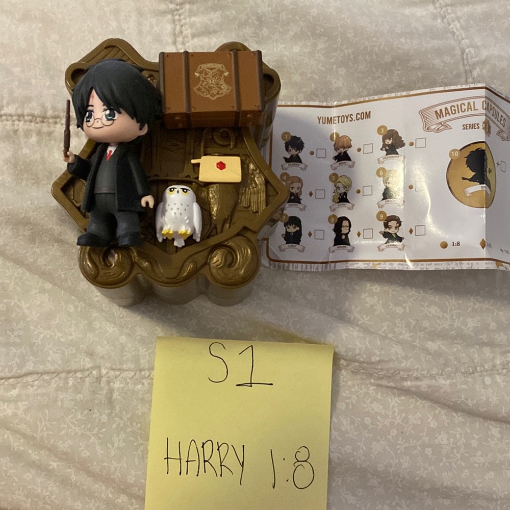 Harry Potter series 1 magical capsule 1:8 rarity